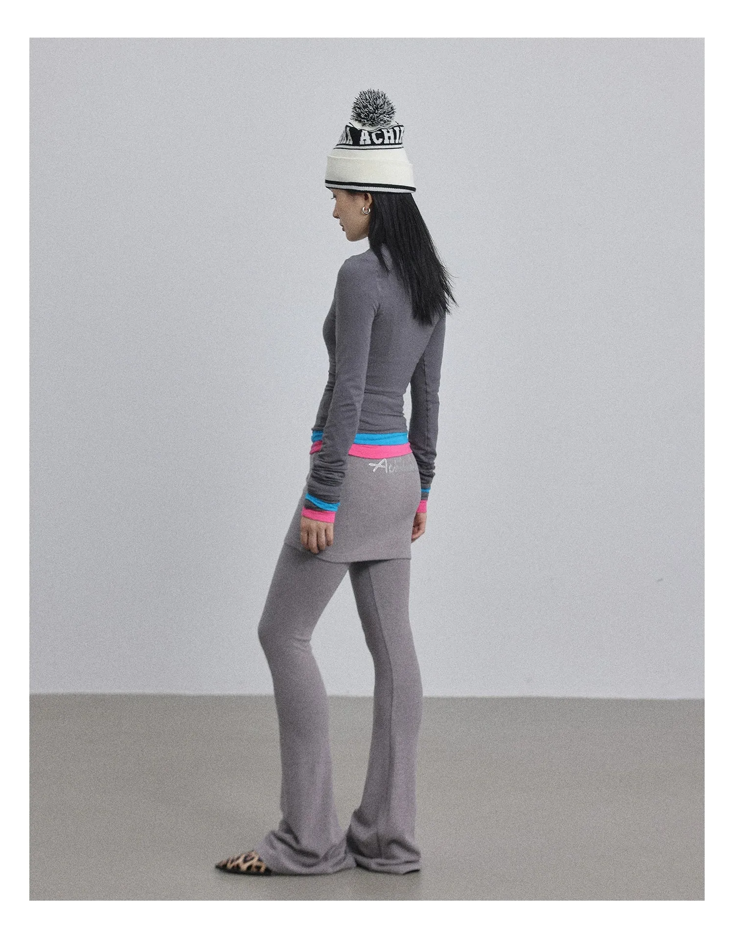 Achihara Contrast-Colored Base-Layer Long sleeved T-shirt