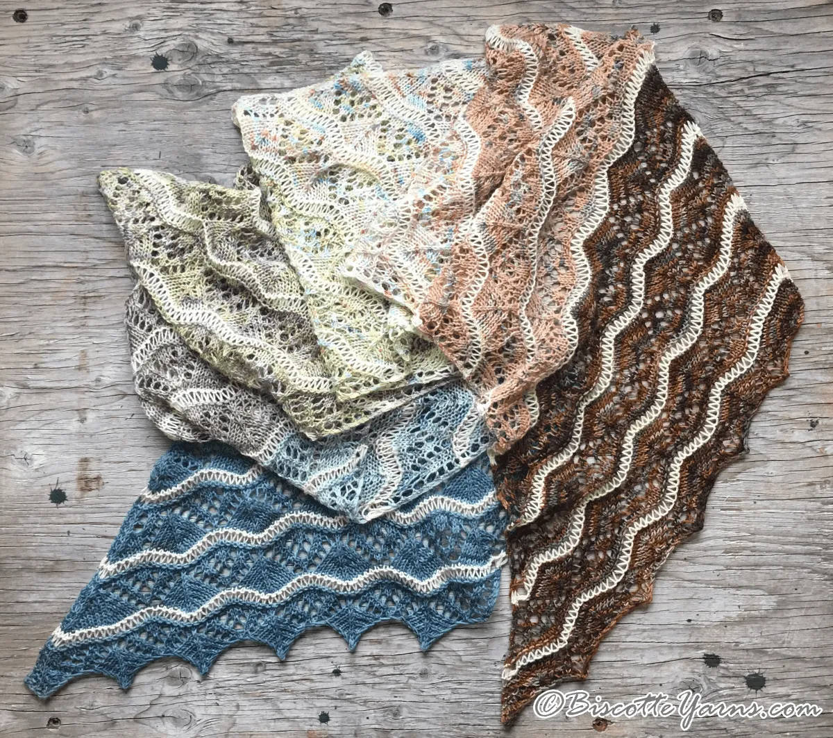Vague de couleurs Shawl Pattern